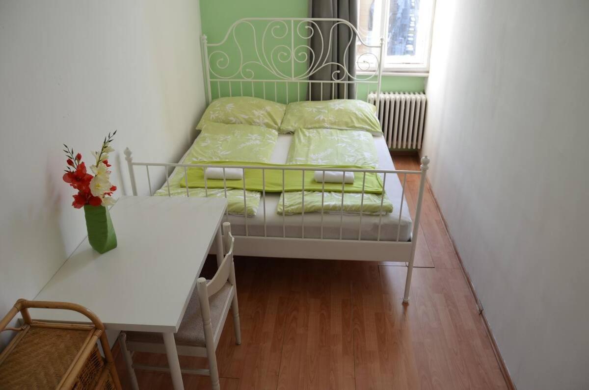Budapest Guesthouse Exteriör bild
